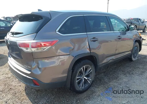 2016 Toyota Highlander Xle V6 z USA, uszkodzony, nr VIN 5TDJKRFH2GS500751